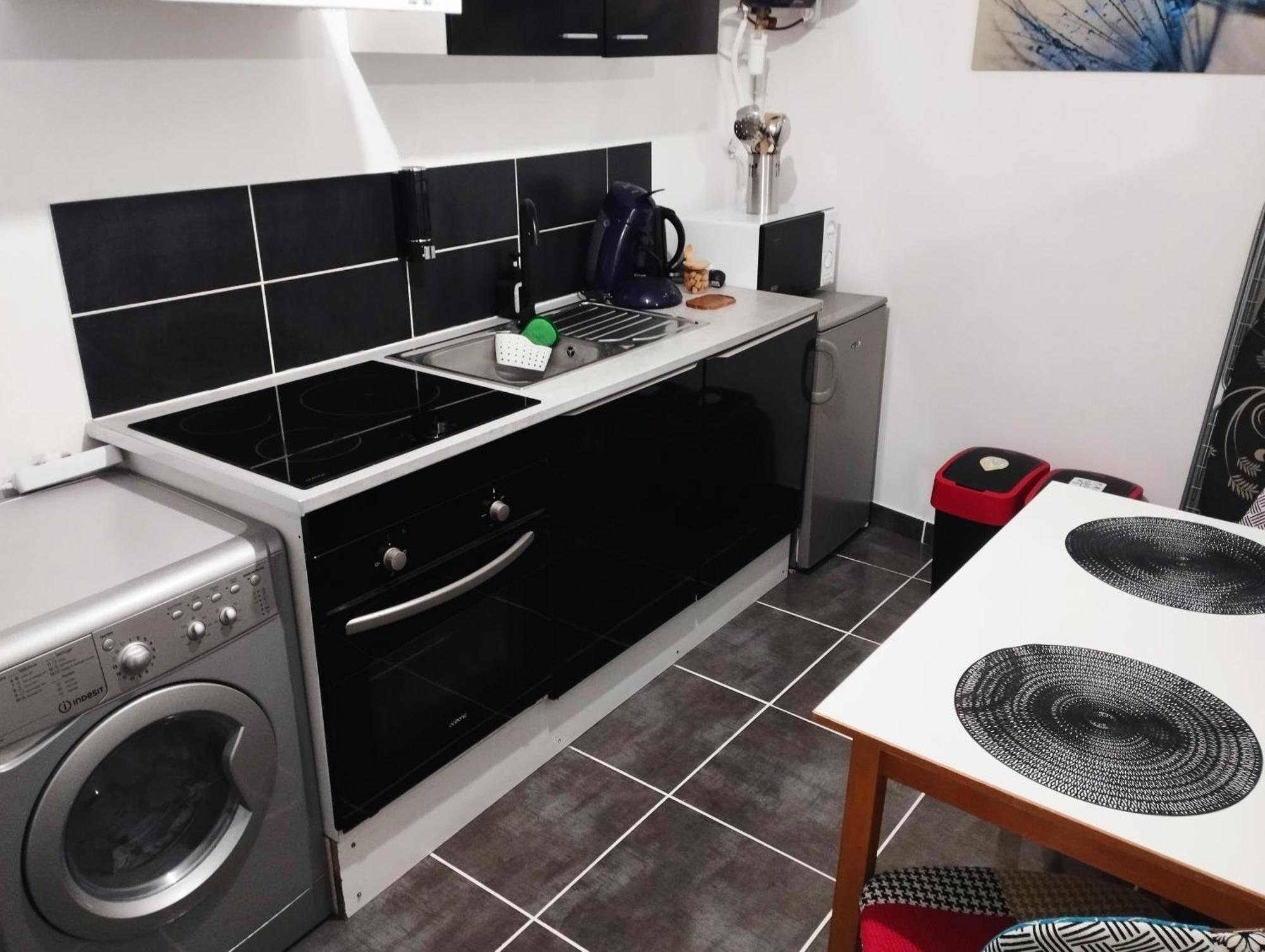 Appartement Avec Cour Plein Centre Foix Exterior photo